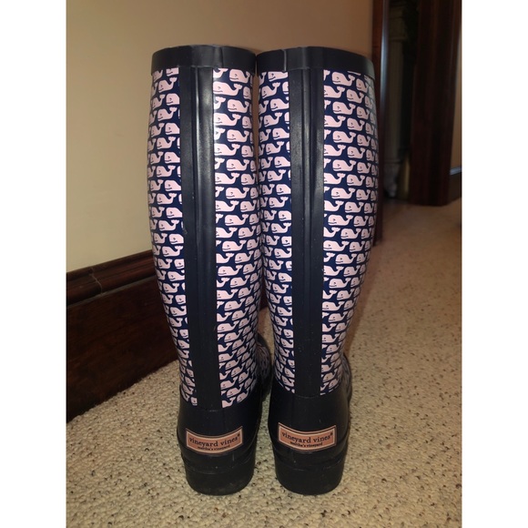 Vineyard Vines boots - Picture 2 of 8